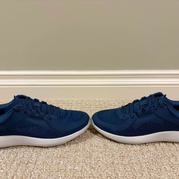 lululemon Strongfeel Women's Training Shoes - Picture 4 of 8